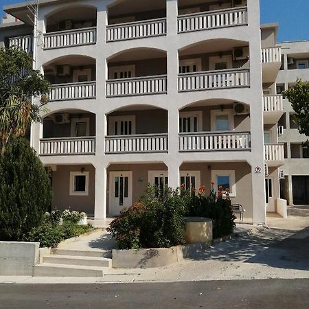 Apartmani In Budva Zewnętrze zdjęcie